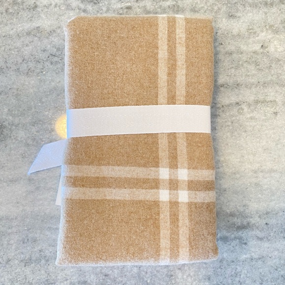 NWT Serena and Lily Alpine Flannel Doe Euro Sham 26” Square - Picture 4 of 4